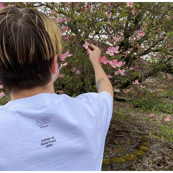 シュプリーム 村上隆 偽物 シュプリーム t シャツ 偽物 COVID-19 RELIEF BOX LOGO TEE