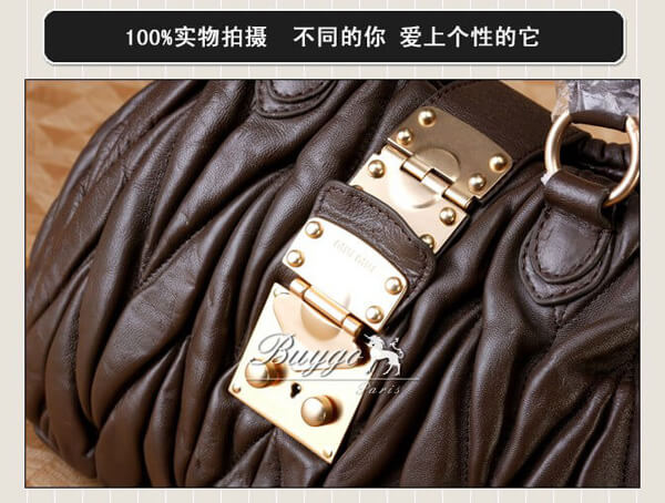 ミュウミュウ スーパーコピー ストラップ付きギャザーハンドバッグ RN0473 MATELASSE LUX MUGHETTO