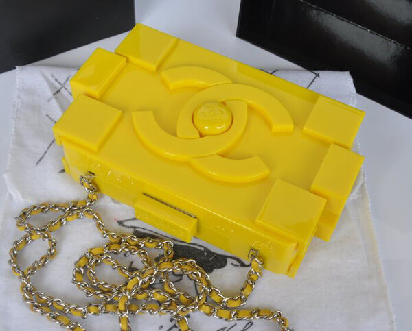 シャネル ハンドバッグ スーパーコピー2025春夏新作新品 Lego Clutch ハンドバッグA37013黄