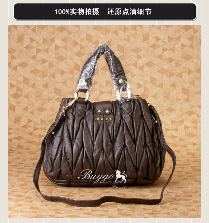 ミュウミュウ スーパーコピー ストラップ付きギャザーハンドバッグ RN0473 MATELASSE LUX MUGHETTO