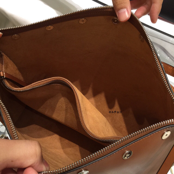 セリーヌ バッグ スーパーコピーセリーヌ 2016春夏新作MEDIUM SAILOR BAG TAN 177273ABE.04LU