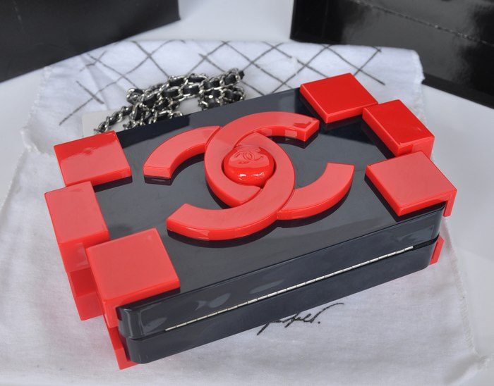 シャネル ハンドバッグ スーパーコピー2025春夏新作新品 Lego Clutch ハンドバッグA37013