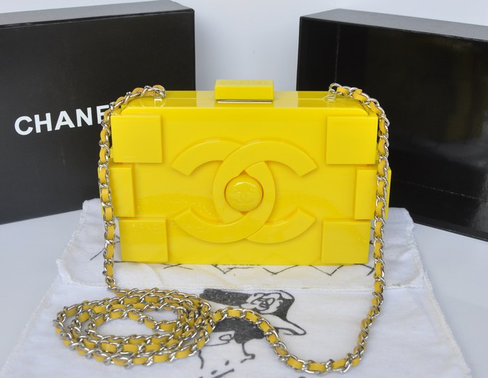 シャネル ハンドバッグ スーパーコピー2025春夏新作新品 Lego Clutch ハンドバッグA37013黄