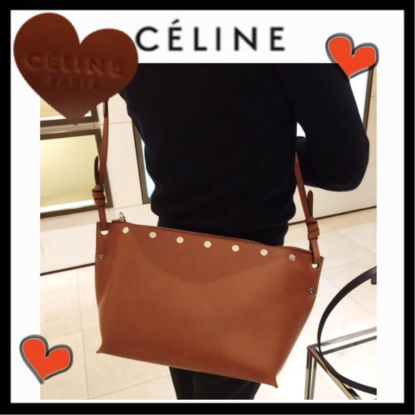 セリーヌ バッグ スーパーコピーセリーヌ 2016春夏新作MEDIUM SAILOR BAG TAN 177273ABE.04LU