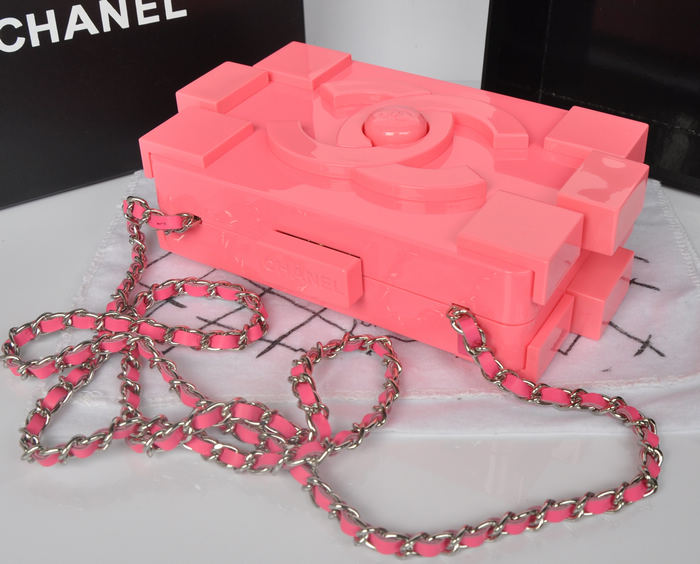 シャネル ハンドバッグ スーパーコピー2025春夏新作新品 Lego Clutch ハンドバッグA37013 ピンク