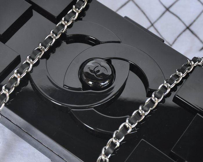 シャネル ハンドバッグ スーパーコピー2025春夏新作新品 シャネル Lego Clutch ハンドバッグA37013