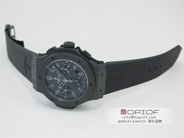 ウブロ ビッグバン スーパーコピーオールカーボン 301.QX.1740.RX ブラックラバー ブラックカーボン