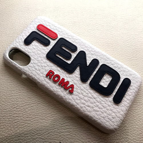 フェンディiPhoneXS ケース コピー フェンディ マニアロゴ iPhone X iPhone Xsケース 2019SS