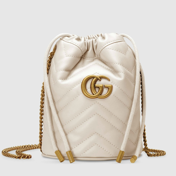 2025新作限定 グッチスーパーコピー∞∞ グッチ ∞∞ GG Marmont Mini leather バケットショルダー☆