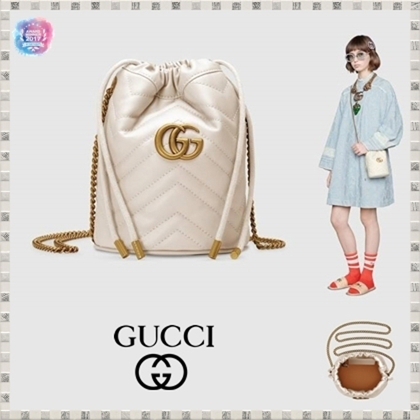 2025新作限定 グッチスーパーコピー∞∞ グッチ ∞∞ GG Marmont Mini leather バケットショルダー☆