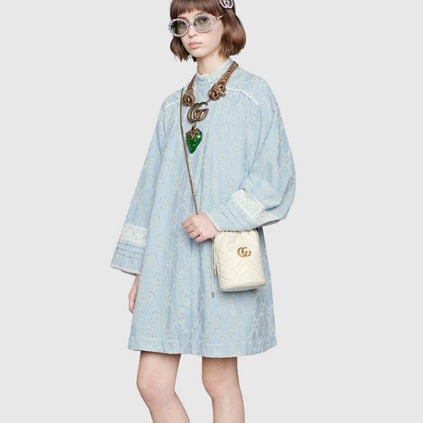 2025新作限定 グッチスーパーコピー∞∞ グッチ ∞∞ GG Marmont Mini leather バケットショルダー☆