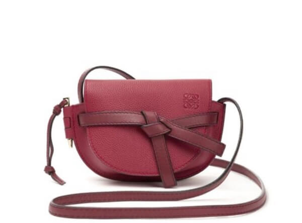 2025日本未発売新作 ロエベ偽物 ゲートミニバッグ入荷ロエベ Gate Mini Bag Raspberry/Wine 321.12.U62