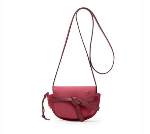 2025日本未発売新作 ロエベ偽物 ゲートミニバッグ入荷ロエベ Gate Mini Bag Raspberry/Wine 321.12.U62