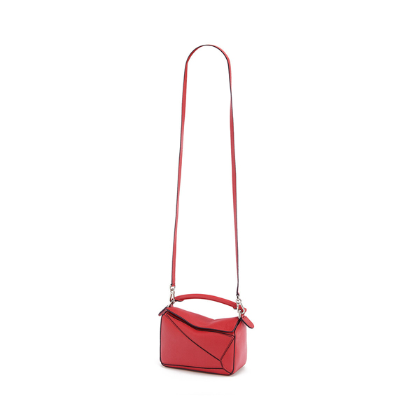 2025日本未発売新作 ロエベ偽物  ミニパズルバッグ 5WAY Bag 322.30.U95 