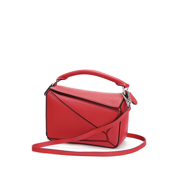 2025日本未発売新作 ロエベ偽物  ミニパズルバッグ 5WAY Bag 322.30.U95 