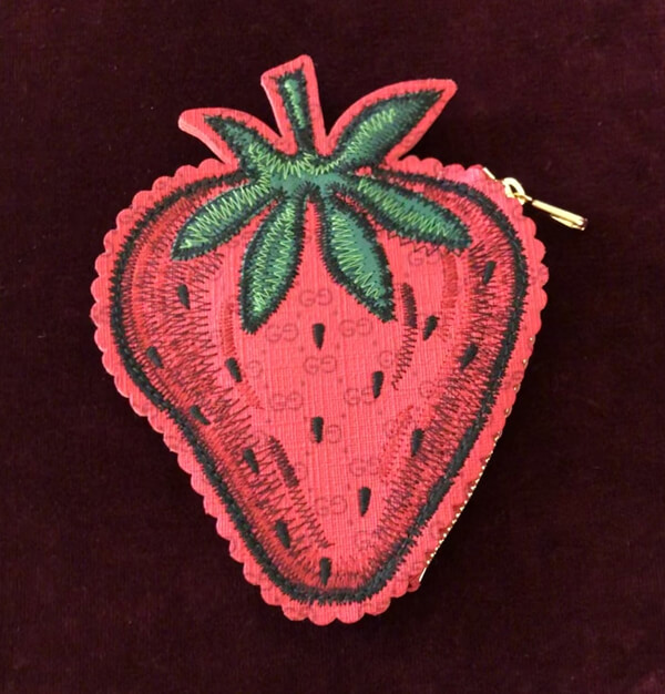 2025新作限定人気 グッチ 偽物イチゴ コピー★ストロベリー コインパースStrawberry010