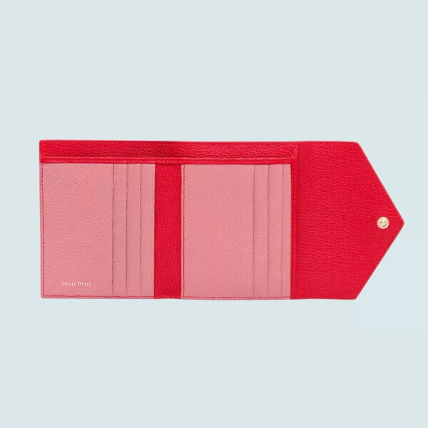 春夏新作 ミュウミュウ 財布 コピー ラブレター 財布 ハートボタンがかわいい エンベロープ型財布 5MH014_2BC3_F0615☆