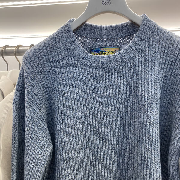 ロエベ tシャツ 偽物 ロエベ兼用したいコットンニット ブルー
