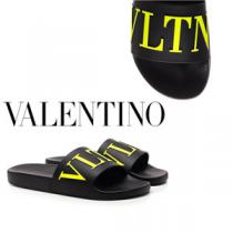 ☆20SS・未入荷カラー☆ヴァレンティノ サンダル コピー VLTN FLUO ラバーサンダル ...