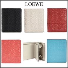新作★ロエベ 財布 偽物 ロエベ★Repeat Compact ジップロゴウォレット 109.10GZ4