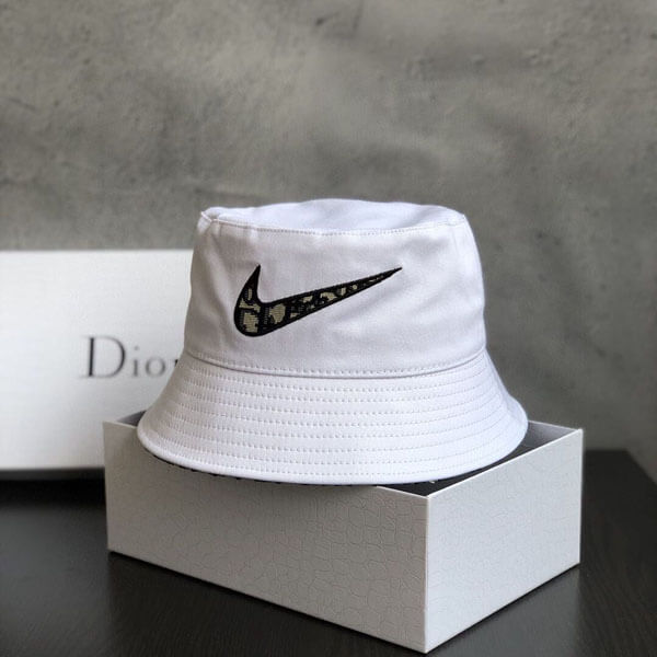 ナイキ ディオール キャップ ディオール  偽物 Jordan Wings Bucket Hat 超激レア Air ディオール