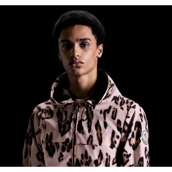 ２色 MONCLER GENIUS コピー2 1952 2025春夏新作フード付ブルゾンJAU 092 1A706 00 54AHT