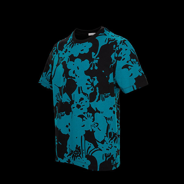 モンクレール 21SS*日本未入荷*花柄 ロゴ入り Tシャツ偽物 0918C7D000829M0970