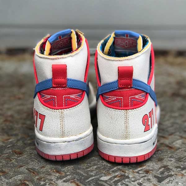 【希少】Magnus Walker x ナイキ ダンクコピーSB DUNK HIGH 