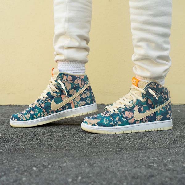 大人気＊ナイキ ダンク偽物SB Dunk High Hawaii＊CZ2232-300＊ハワイ花柄