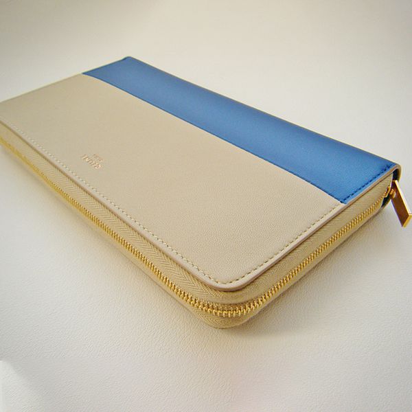 セリーヌ☆CABASバイカラー長財布偽物Zipped Multifunction 105013XTM