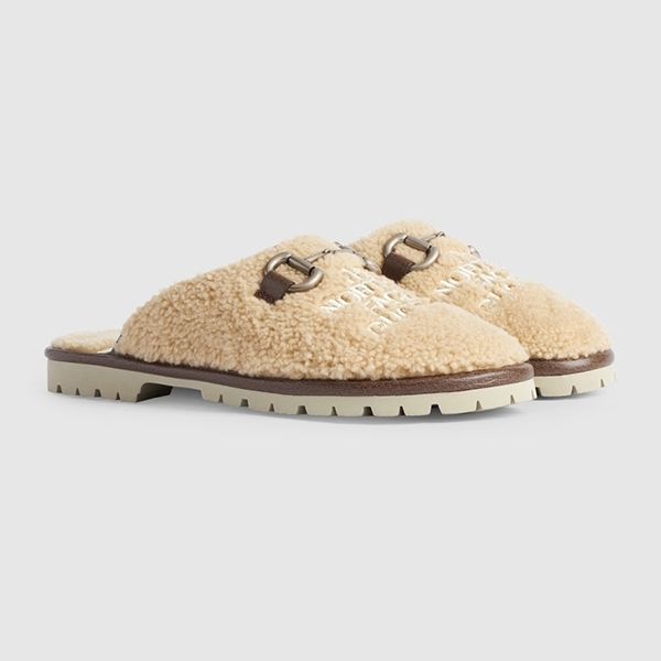 日本未入荷☆コラボ グッチ ノースフェイス 偽物 サンダル