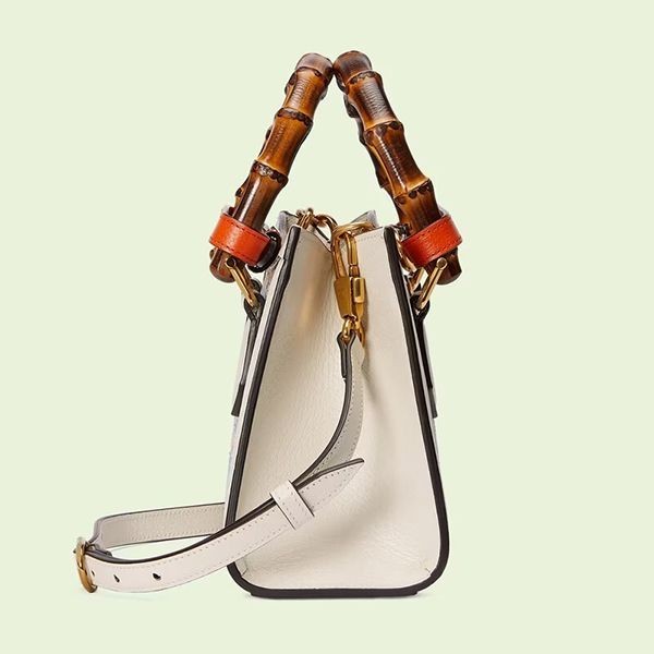 お洒落で可愛いグッチ ダイアナ ハウンドトゥーストートバッグ 偽物 702732UZPAT8190