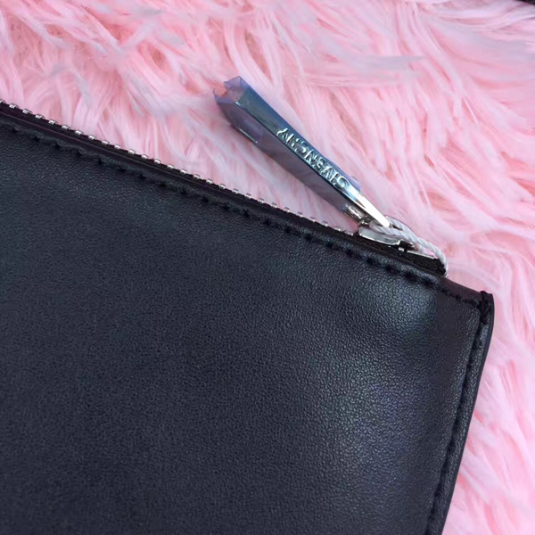 ジバンシィスーパーコピー GIVENCHY クラッチバッグ 6072541スタープリント ミディアム カーフレザー