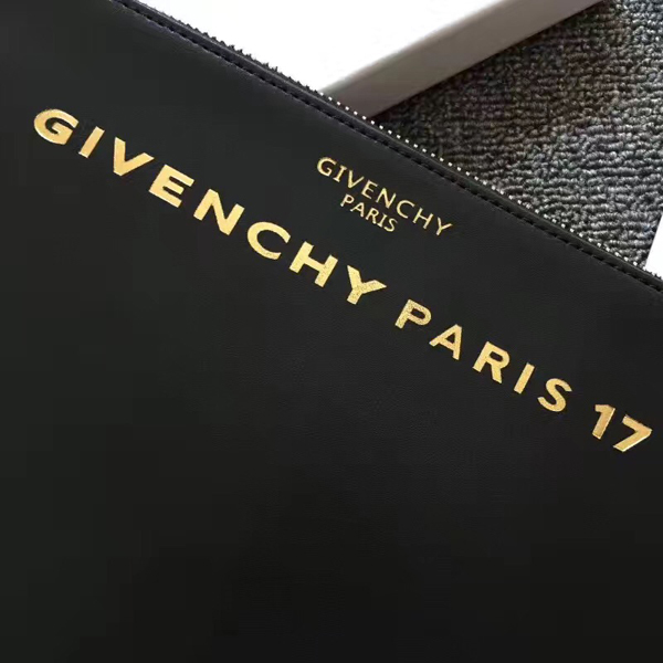 ジバンシィスーパーコピー GIVENCHY クラッチバッグ PARIS 17 レザー ロゴクラッチバッグ