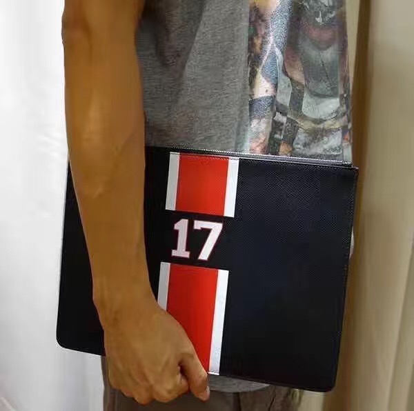 ジバンシィスーパーコピー GIVENCHY クラッチバッグ ストライプ ミディアム BLACK BC0635