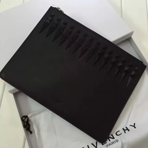 ジバンシィスーパーコピー GIVENCHY クラッチバッグ 06351655007 シルバースター ラージ クラッチバック