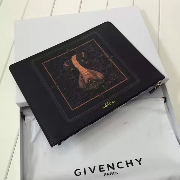 ジバンシィスーパーコピー GIVENCHY クラッチバッグ 6072525 960 コブラプリント PVC カーフレザー