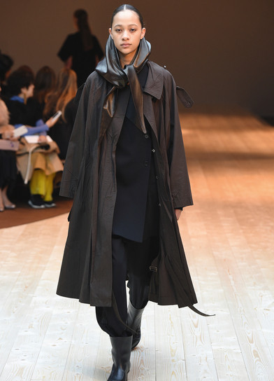 セリーヌの2017/18 秋冬コットンファイユ トレンチコート セリーヌ服コピー
