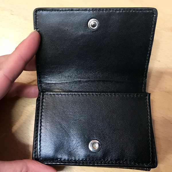バレンシアガ グリッターラメ 三つ折り財布 スーパーコピー