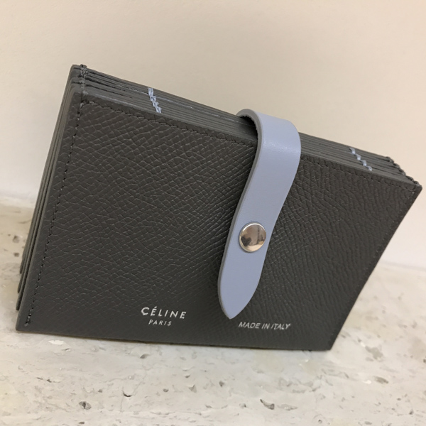 セリーヌ 財布コピー Accordeon 104323A15.10DU アコーディオンカードケース ストラップ Grey Blue