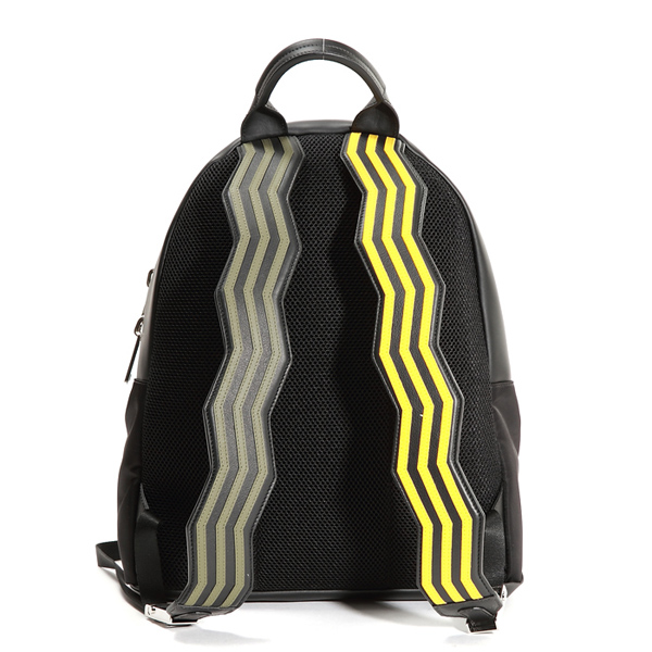 フェンディ リュック コピーフェンディ Striped プリント リュックサック VZ012 SHZ F0X93 稲妻モチーフ ユニセックス
