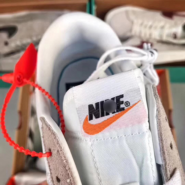 オフホワイト コピー OFF-WHITE OFF-White x ナイキ AIR FORCE 1 Blazer Low 443903-111 スニーカー
