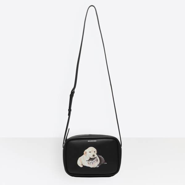 2025新作人気 バレンシアガ バレンシアガスーパーコピー Puppy & Kitten Everyday Camera Bag