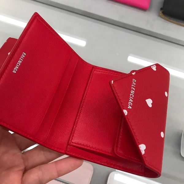 人気新作 バレンシアガ バレンシアガコピー財布 Papier Comp Wallet ペーパー コンパクト ウォレット ハート プリント
