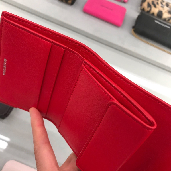 人気新作 バレンシアガ バレンシアガコピー財布 Papier Comp Wallet ペーパー コンパクト ウォレット ハート プリント